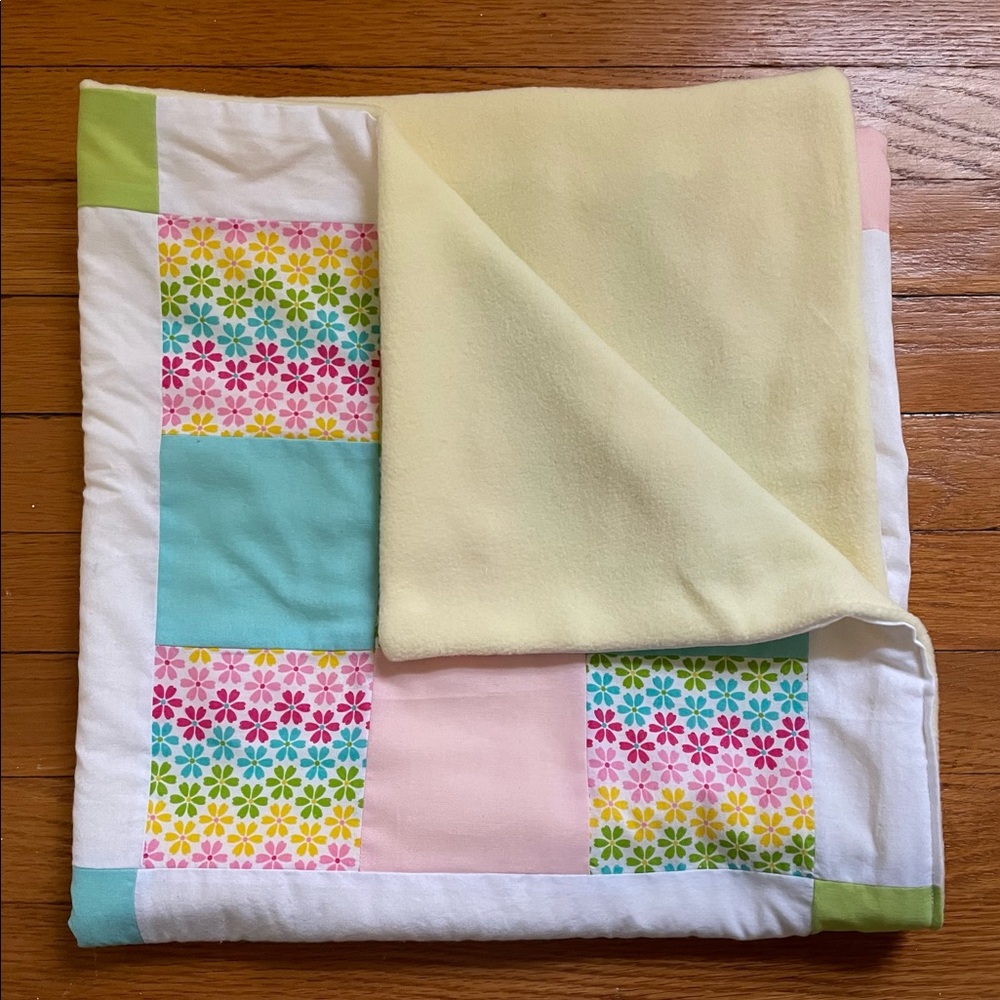 Adorable Hand Crafted Flower Print Lap Quilt